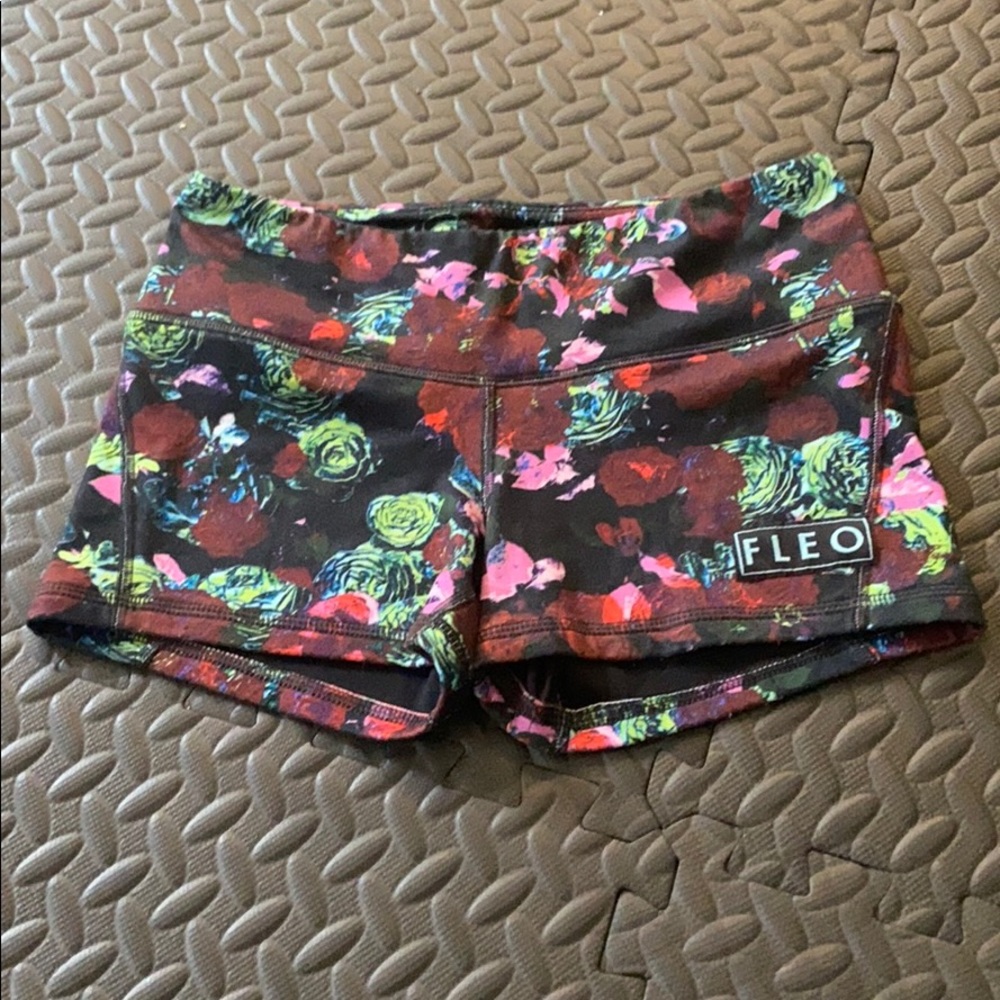 Fleo shorts
